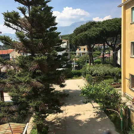 Apartment Tulipano *